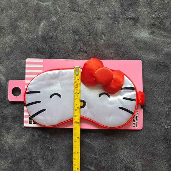 New Sanrio Hello Kitty Girls Pink / red / white Plush Sleeping Mask - Picture 6 of 9